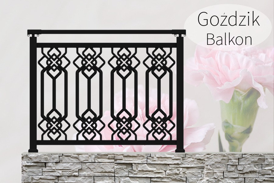 Czarna, metalowa balustrada balkonowa z ozdobnym, geometrycznym wzorem na tle ściany z kamienia łupanego i rozmytych różowych goździków.