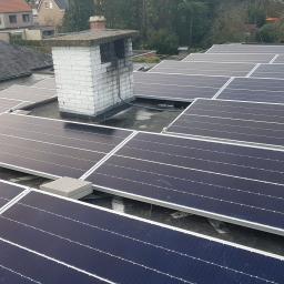 Solaredge 13 kw dach płaski system van der valk.
