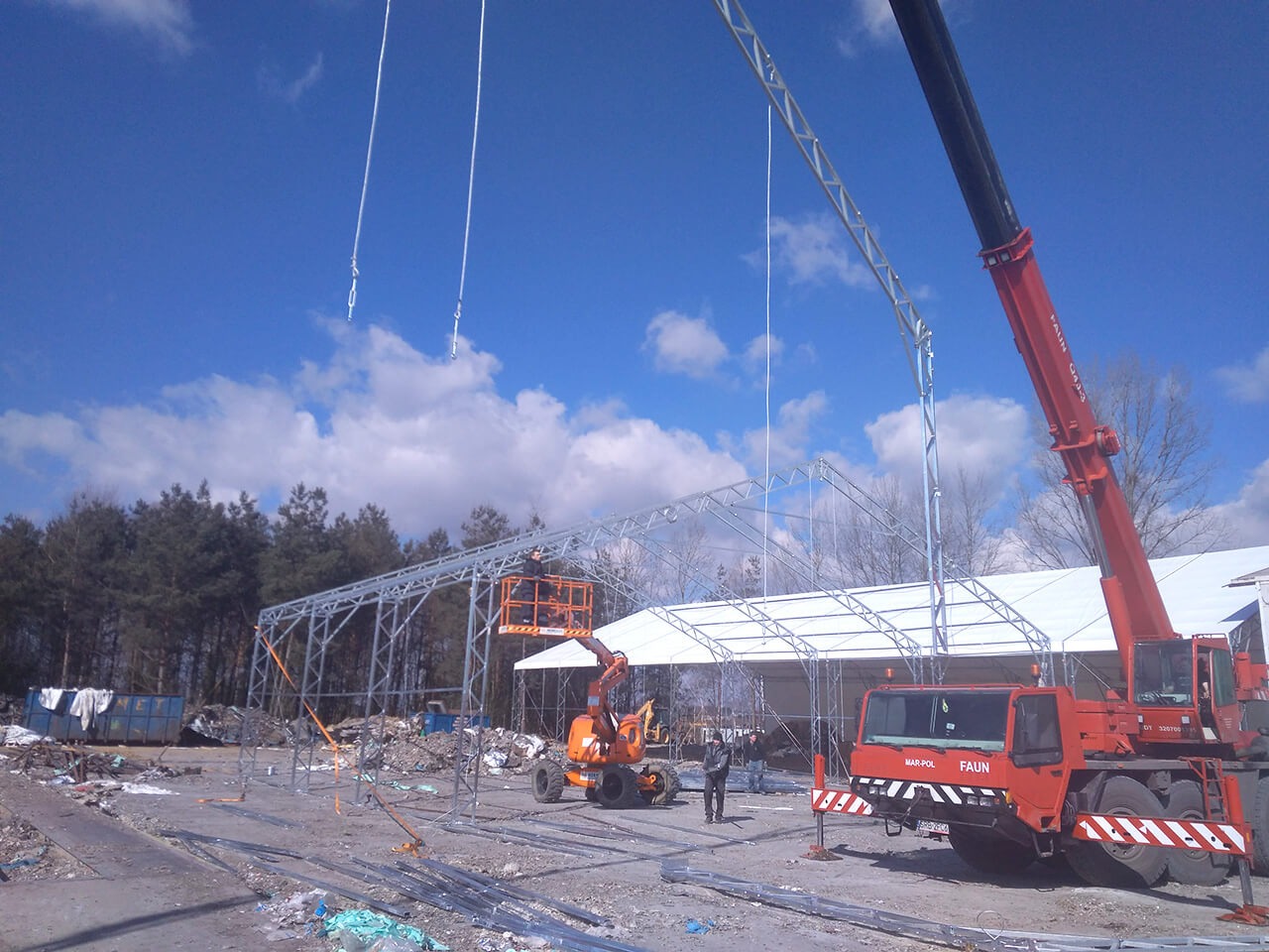 Budowa hal namiotowych i hal stalowych Warszawa