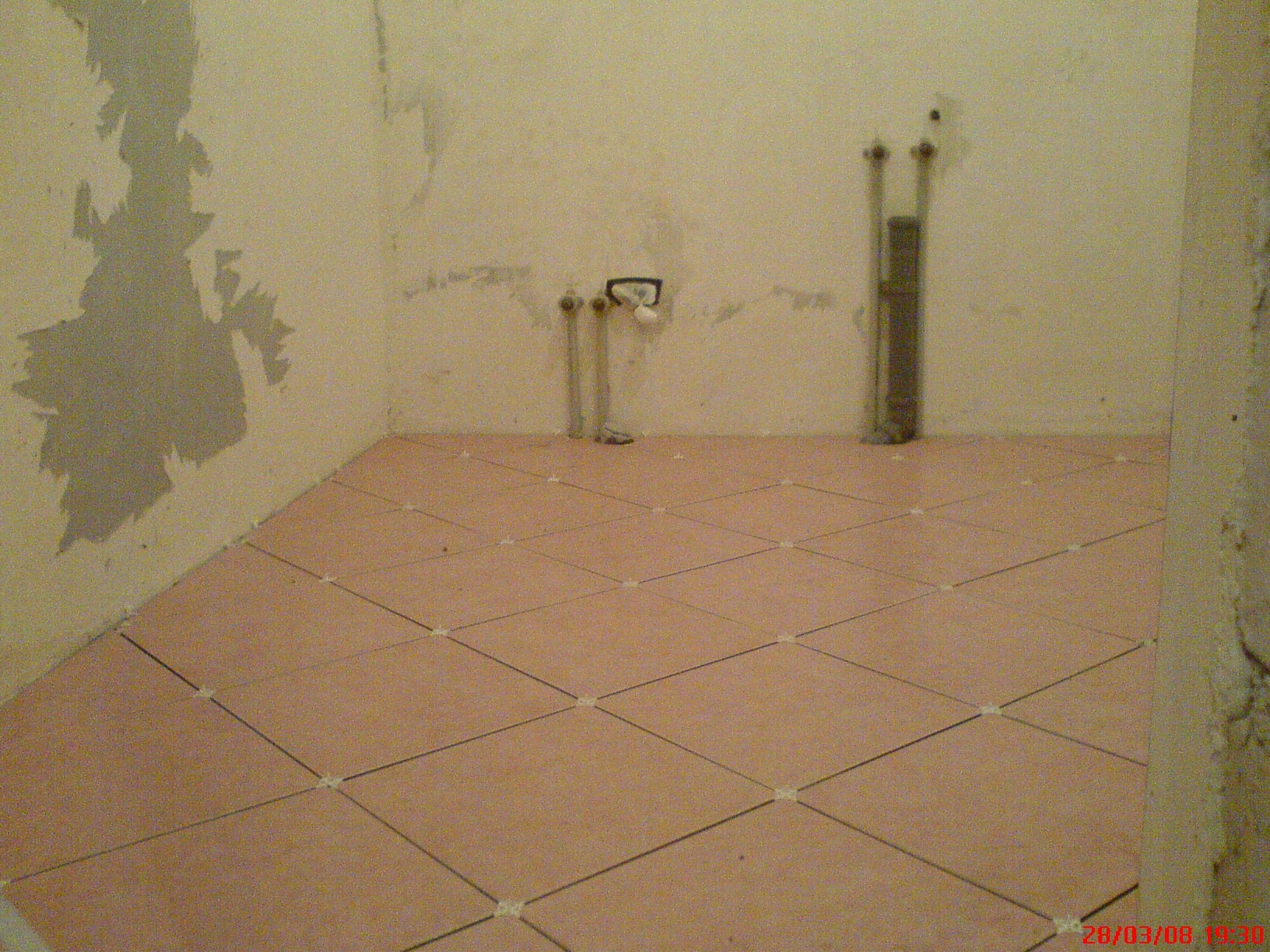 Układamy płytki, terakotę, Gres i inne..