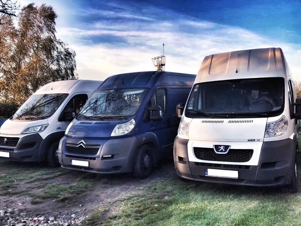 Wynajem Busów Dostawczych i Usługi Transportowe