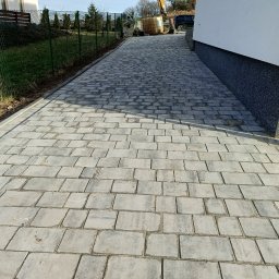 Układanie kostki brukowej Łapalice 1