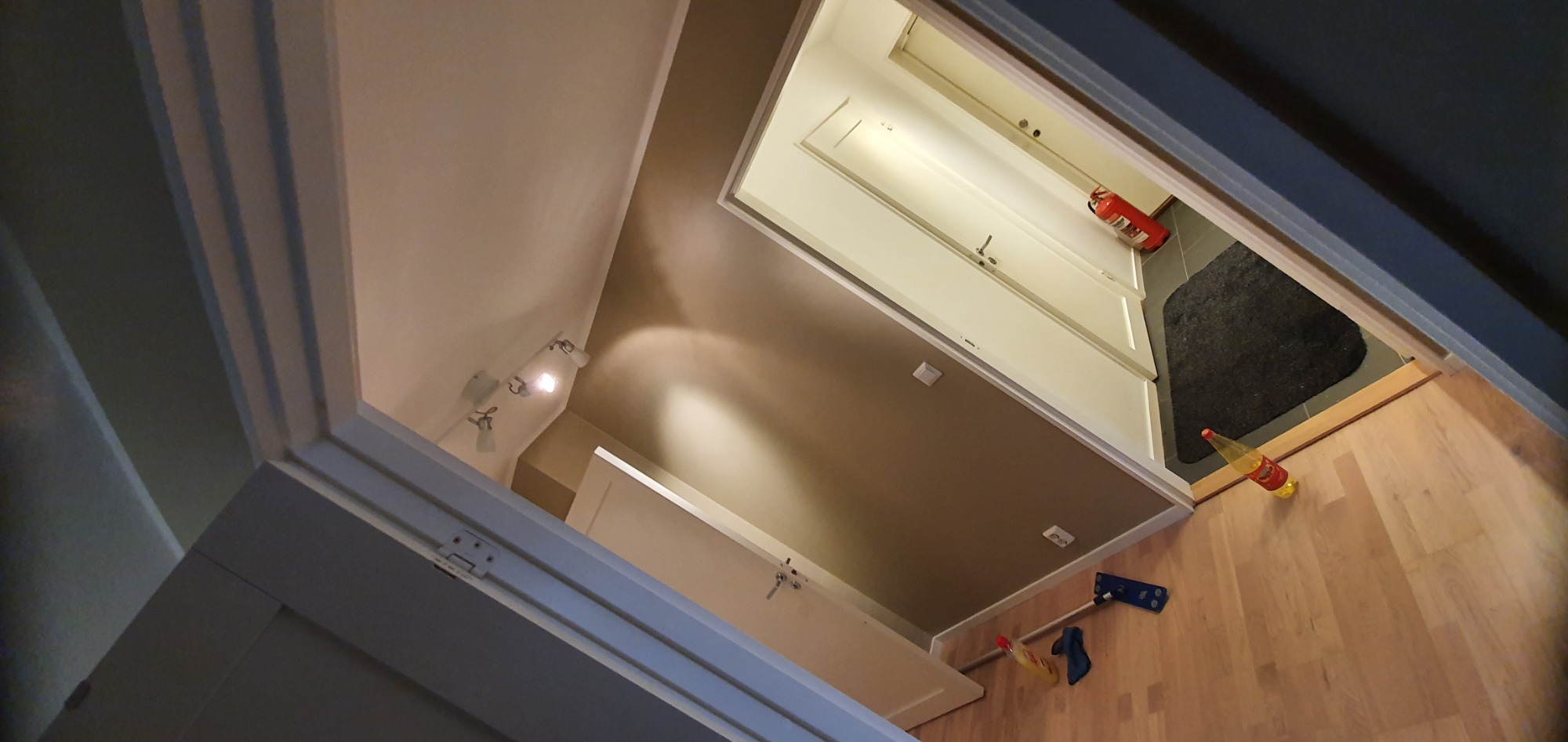 Szpachlowanie malowanie ( odświeżanie wnętrza)