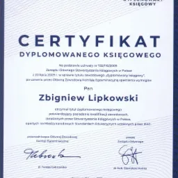 Certyfikat dyplomowanego księgowego Zbigniewa Lipkowskiego, wydany przez Stowarzyszenie Księgowych w Polsce, potwierdzający kwalifikacje zawodowe.