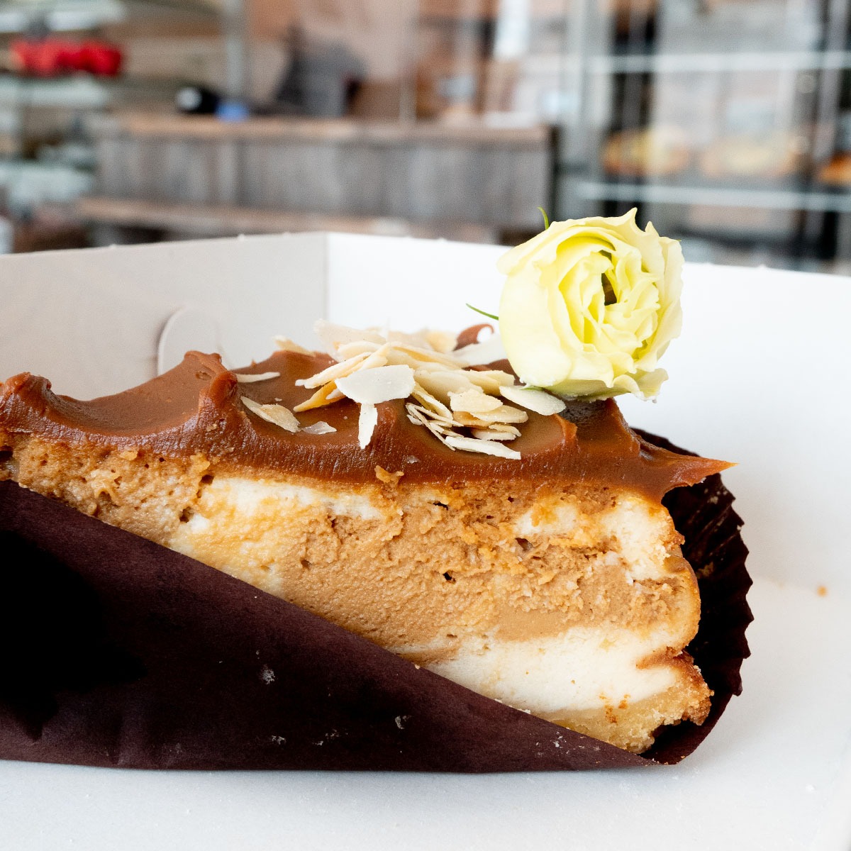 Sernik z krówką - baardzo ciekawe odstępstwo od tradycji!