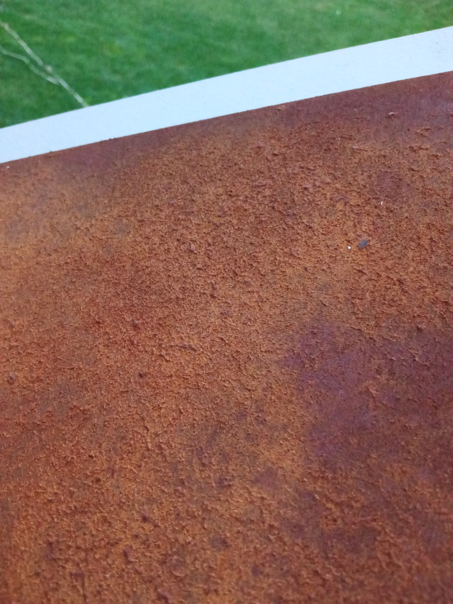 Tynk dekoracyjny, efekt korozji - Usługi remontowo budowlane Kajetan Nalborski