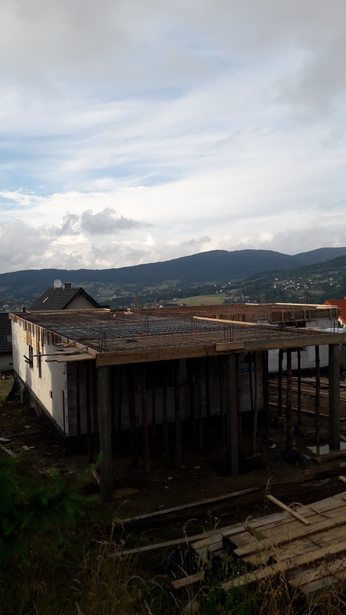 Limanowa Kolejny etap szalowanie i zbrojenie