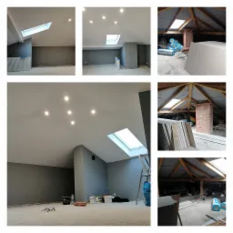 Poddasze po remoncie z oknami dachowymi, szare ściany, widoczne materiały izolacyjne, płyty kartonowo-gipsowe oraz resztki po pracach remontowych