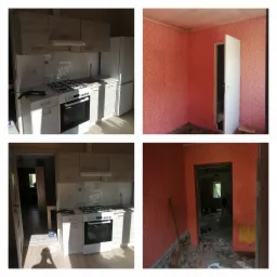 Czterokadrowy kolaż przedstawia kuchnię i pokój w trakcie remontu: kuchnia z jasnymi szafkami i sprzętami, pokój z pomarańczową tapetą w kwiaty, widoczne ślady prac remontowych, gruz, narzędzia.