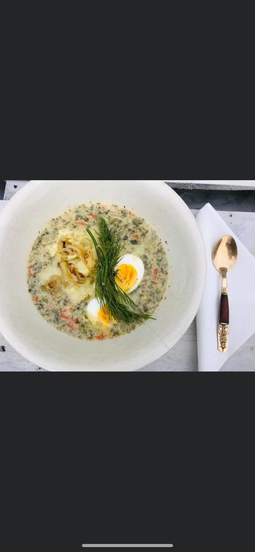 Zupka szczawiowa z jajkiem