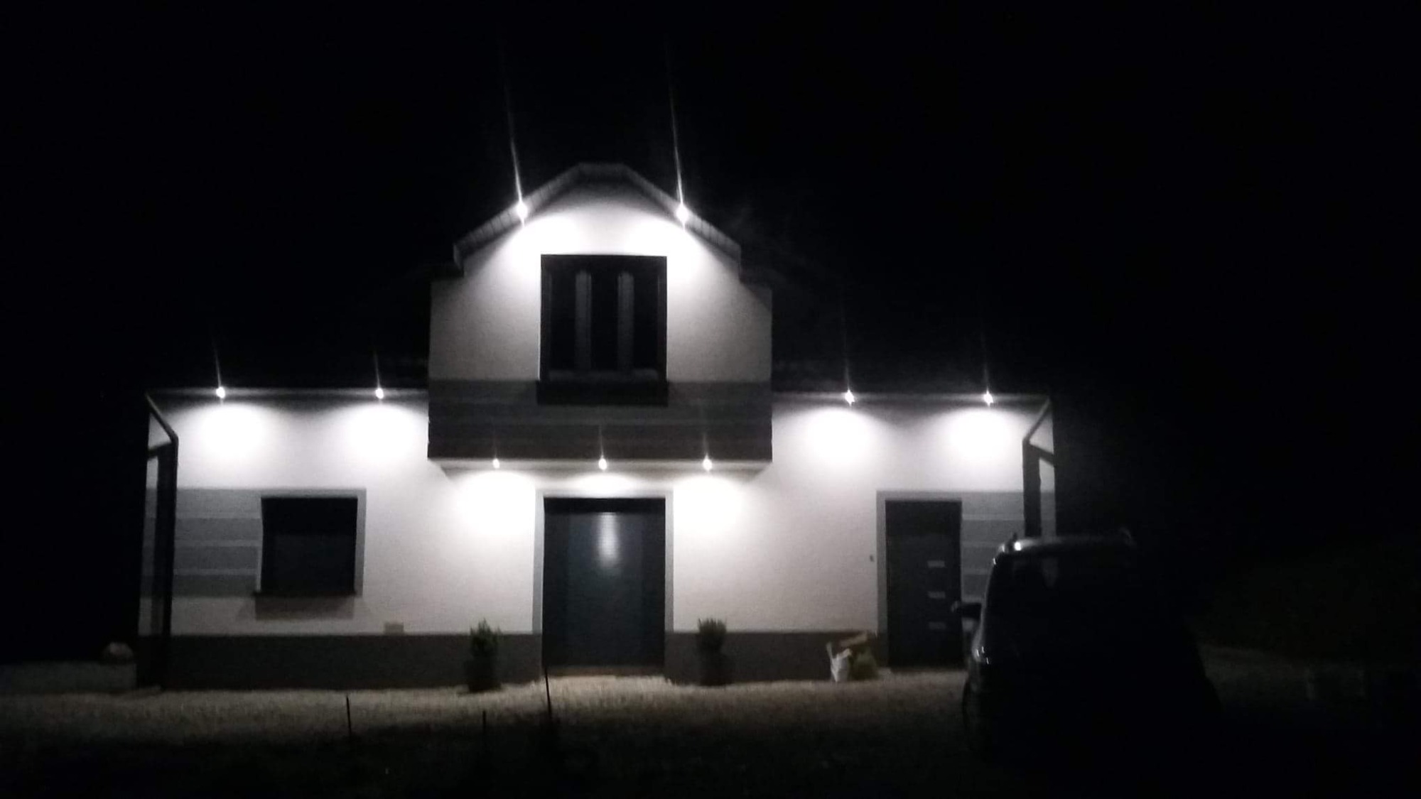 Podświetlenie elewacji