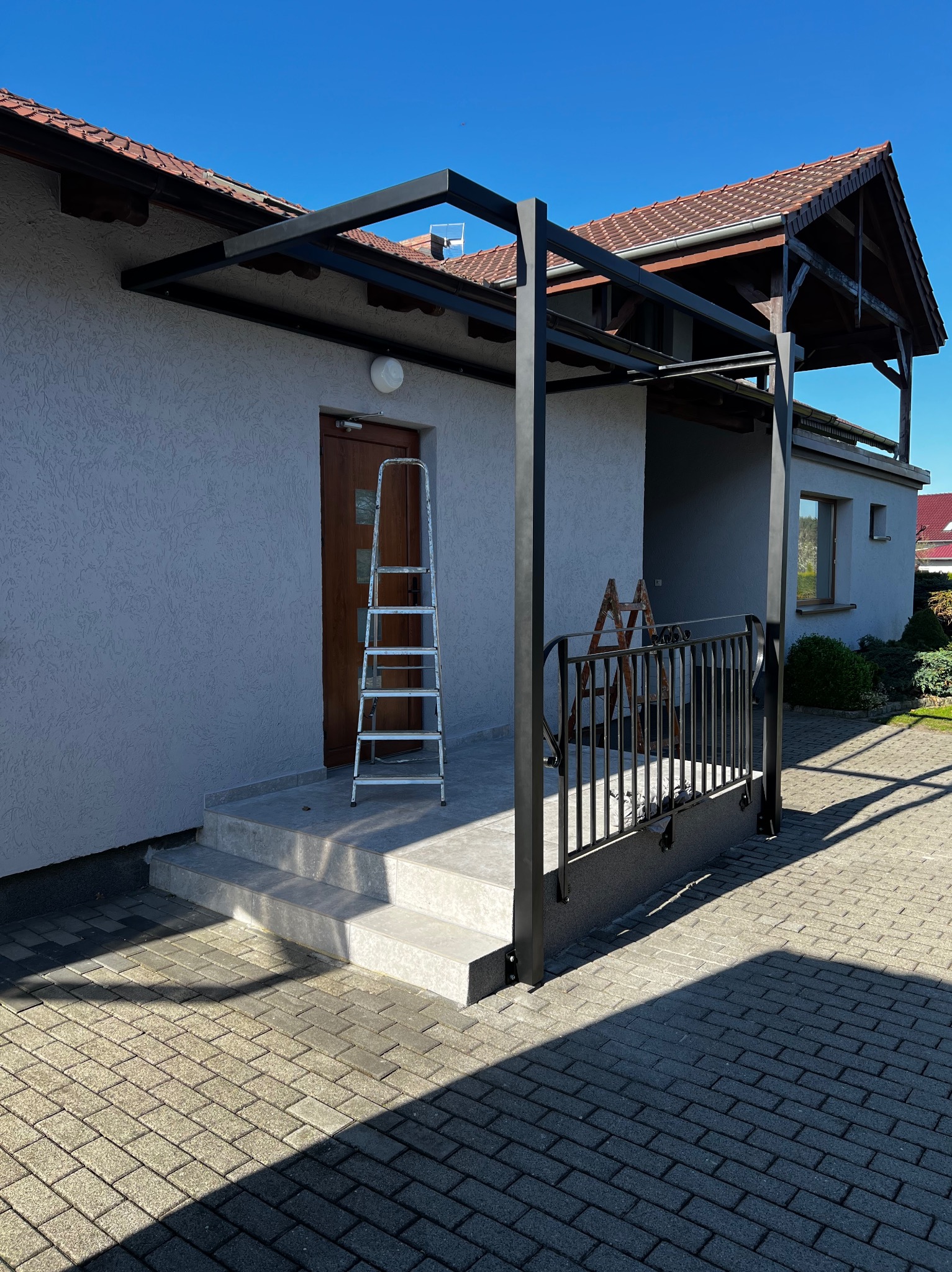 Konstrukcja Aluminiowa pod daszek