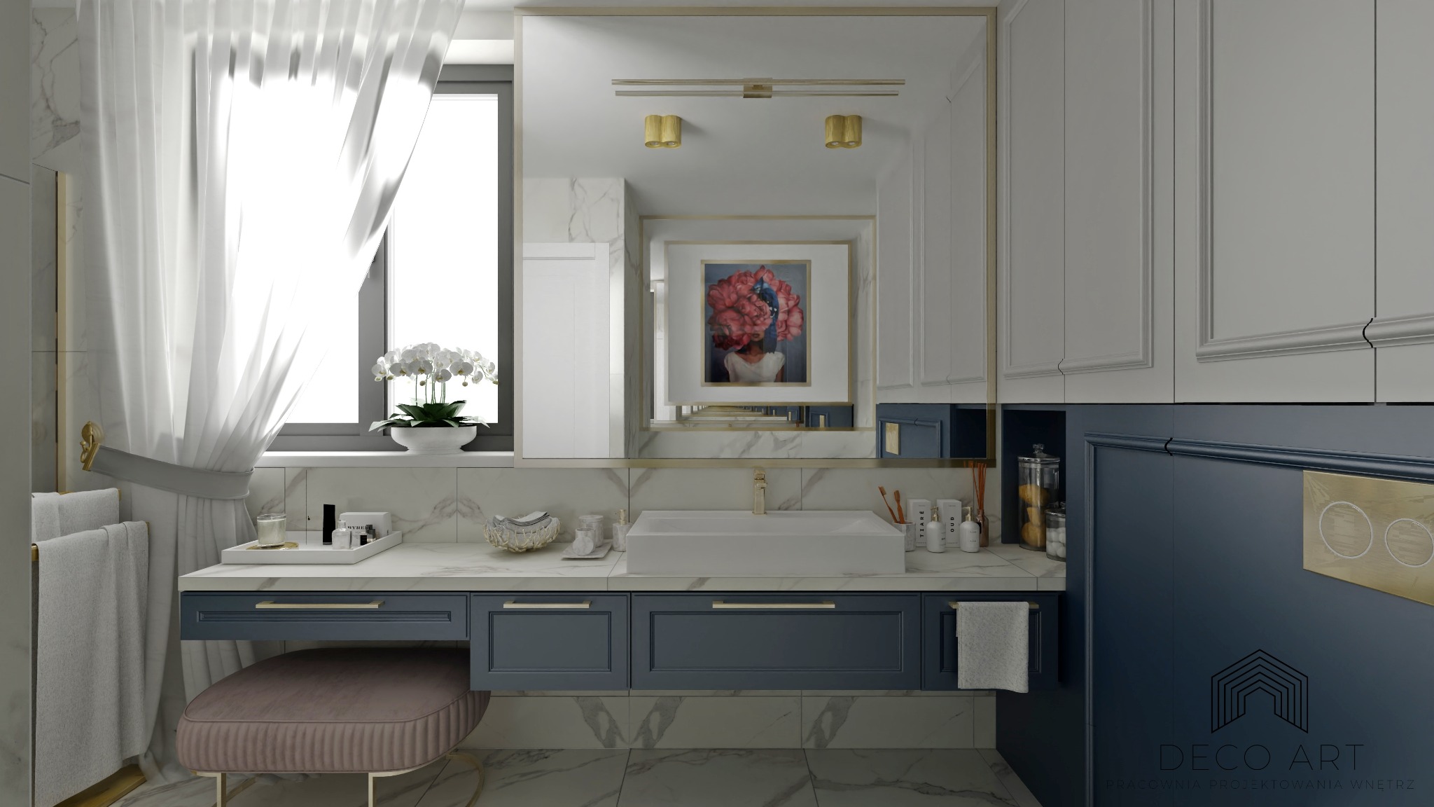 Elegancka łazienka z marmurową posadzką i blatem, białą umywalką nablatową, złotą armaturą, lustrem w złotej ramie i dekoracyjnym obrazem. W tle widoczne białe zasłony i orchidee w doniczce.
