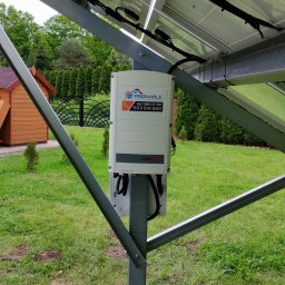 Instalacja fotowoltaiczna na gruncie w miejscowości Brzeziny, wykonana przez firmę Prowable z Kalisza, zainstalowano falownik SolarEdge SE10K