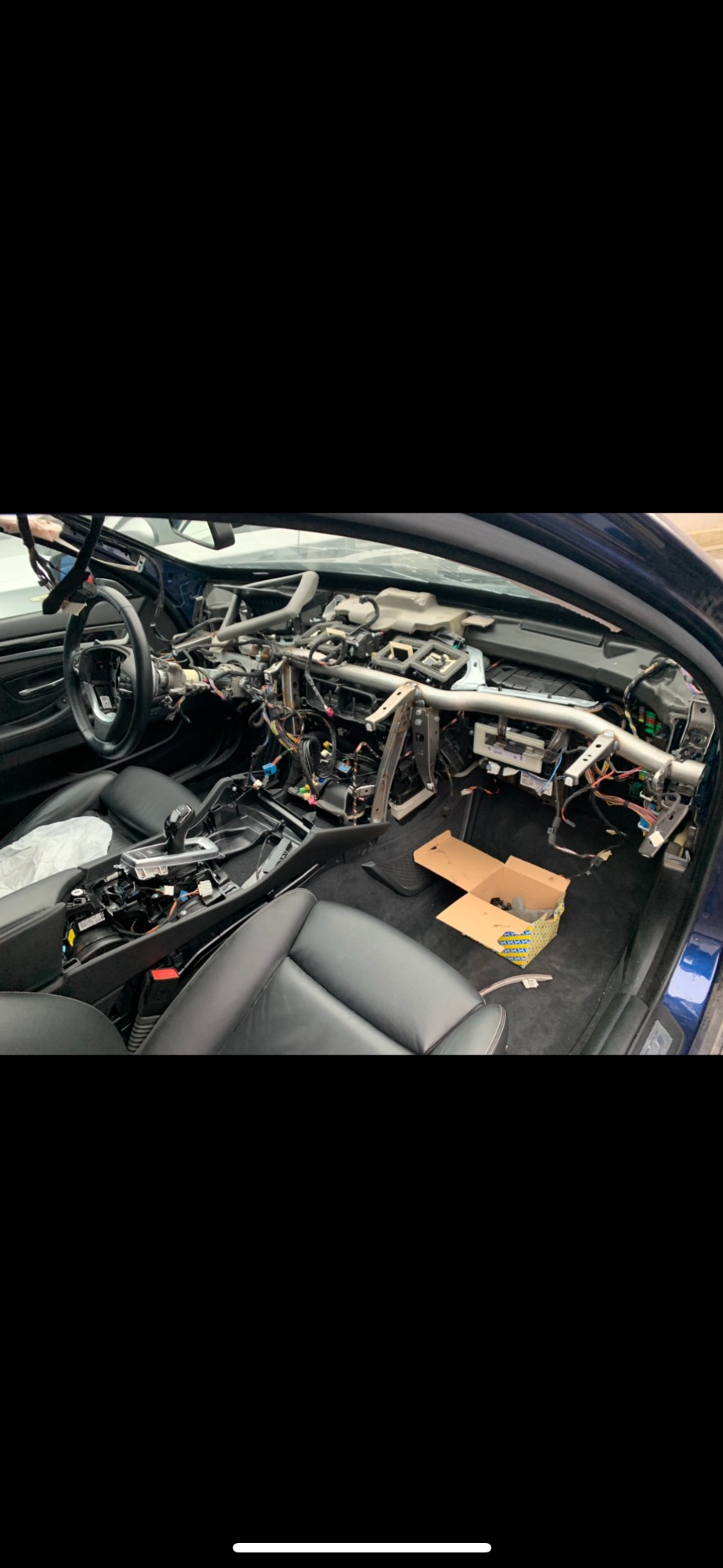 Naprawa powypadkowa, plus programowanie i kodowanie nowych funkcji wraz z aktualizacją nawigacji NBT next 2020-2