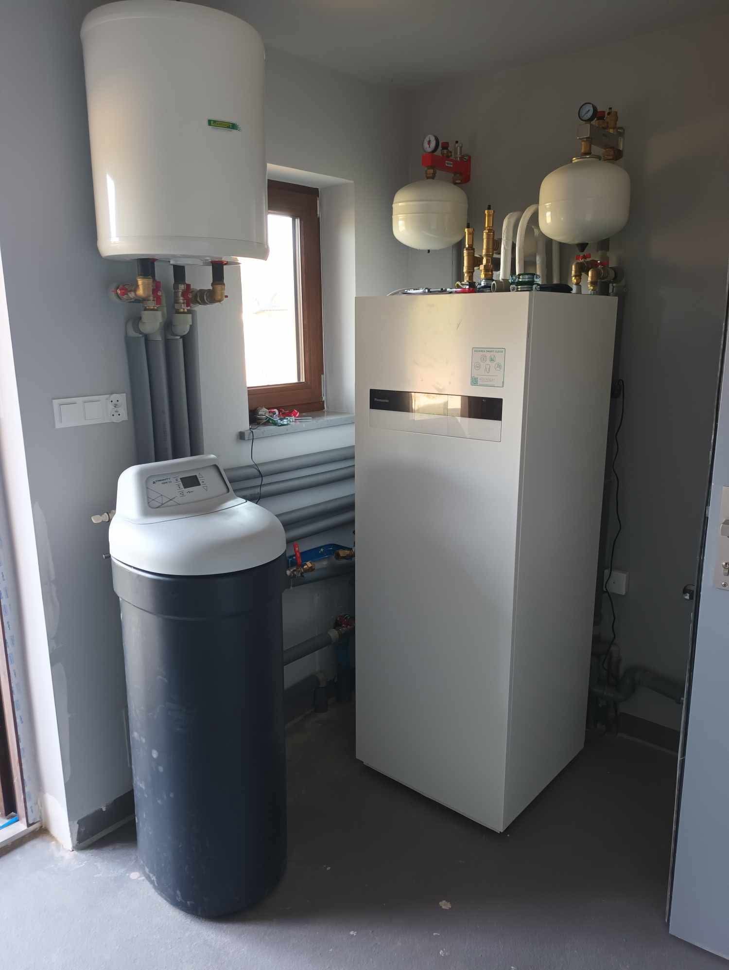 Pompa ciepła oraz uzdatniacz wody