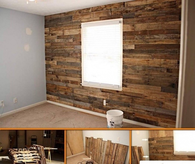 Ściana w pokoju wykończona panelami z odzyskanego drewna, widoczne okno z białymi żaluzjami i wiadro z farbą przy ścianie.