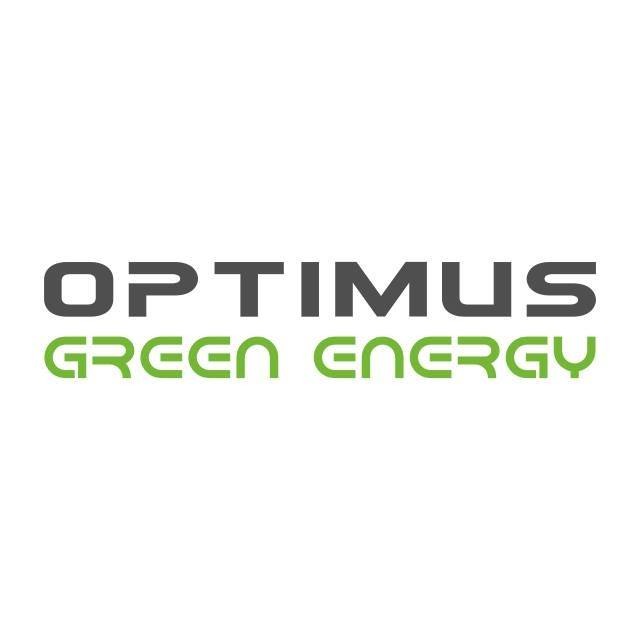 Logo firmy Optimus Green Energy z szarym napisem Optimus i zielonym napisem Green Energy na białym tle.