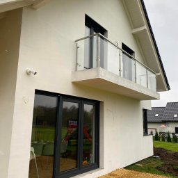 szklana szkło bezbarwne