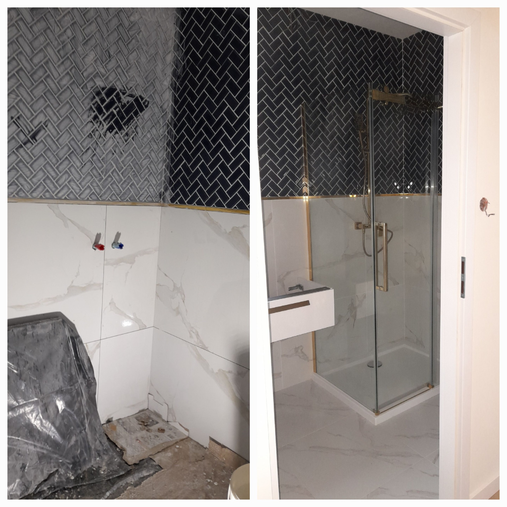 Łazienka w trakcie remontu: widok na fragment ściany z szarą mozaiką w jodełkę (częściowo zakrytą folią ochronną), białe płytki imitujące marmur z złotymi akcentami oraz kabinę prysznicową...