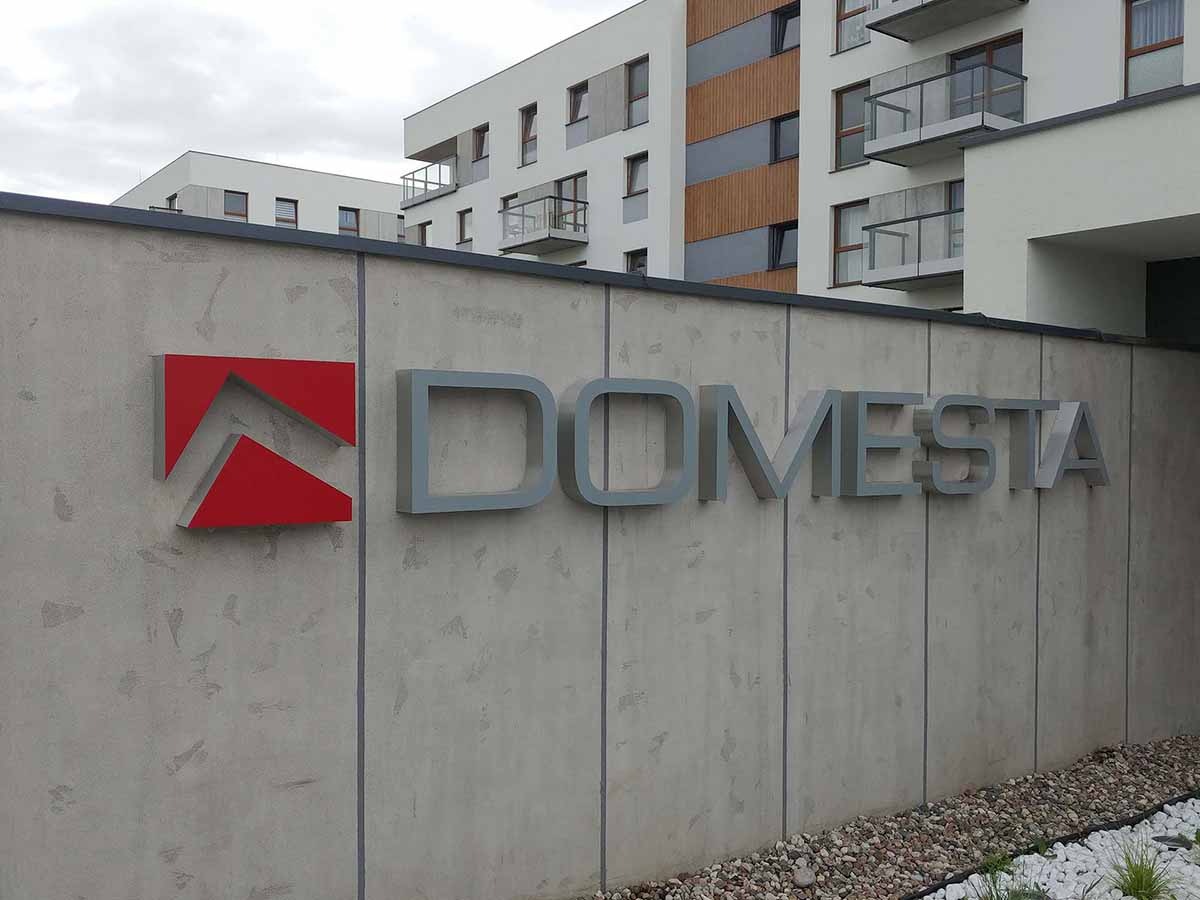 Podświetlane litery blokowe