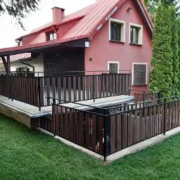 Odnowienie budynku wraz z ogrodem.