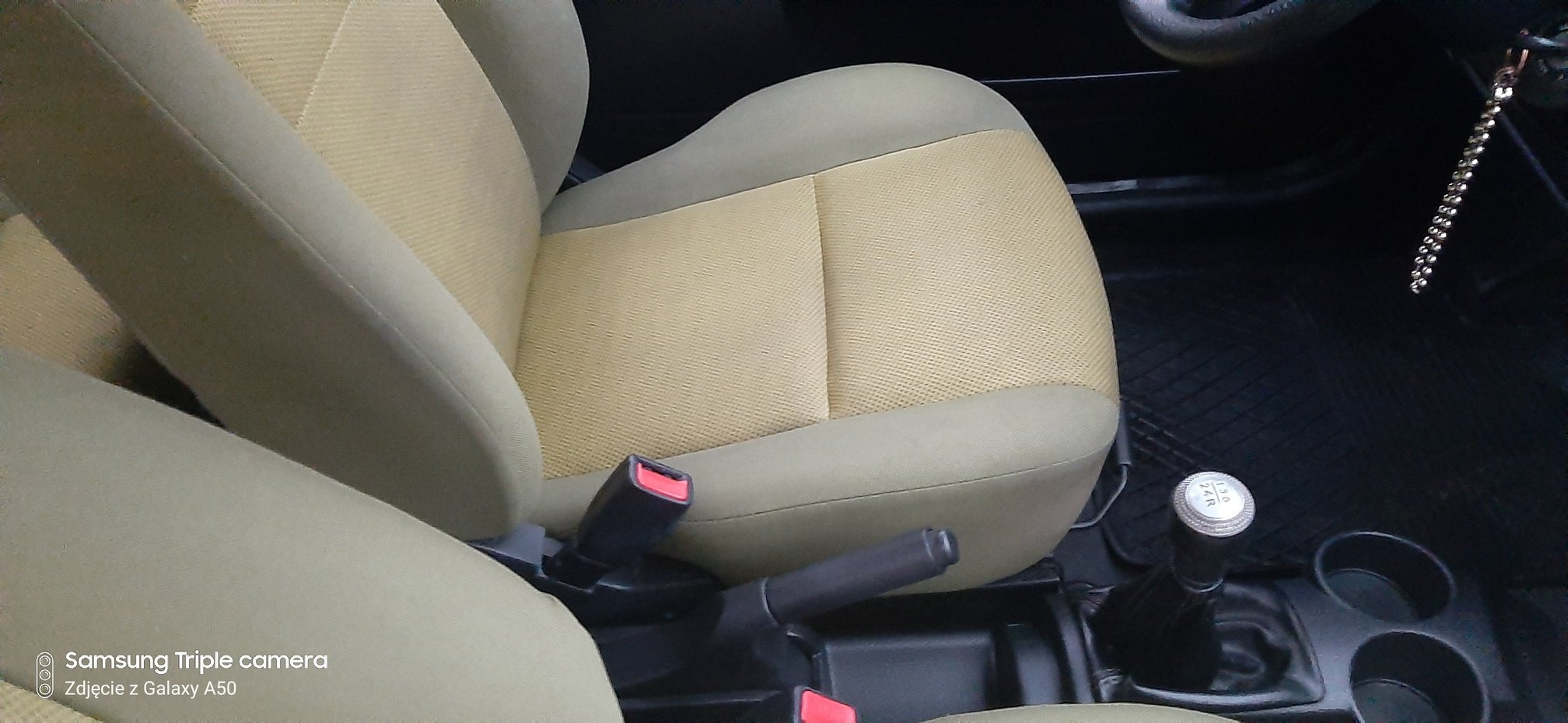 Pranie foteli to nasza pasja