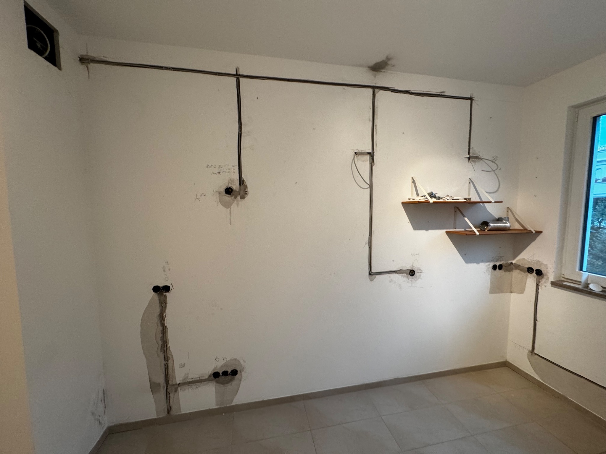 Przeróbka + dołożenie obwodów w kuchni