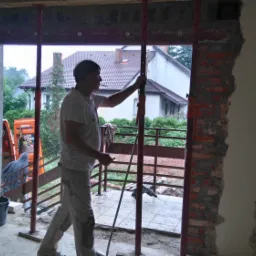 Wymiana drzwi z wejściowych na balkonowe