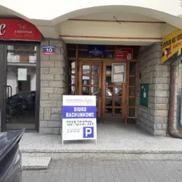 ul. Krakowska 10 przy Cechu...