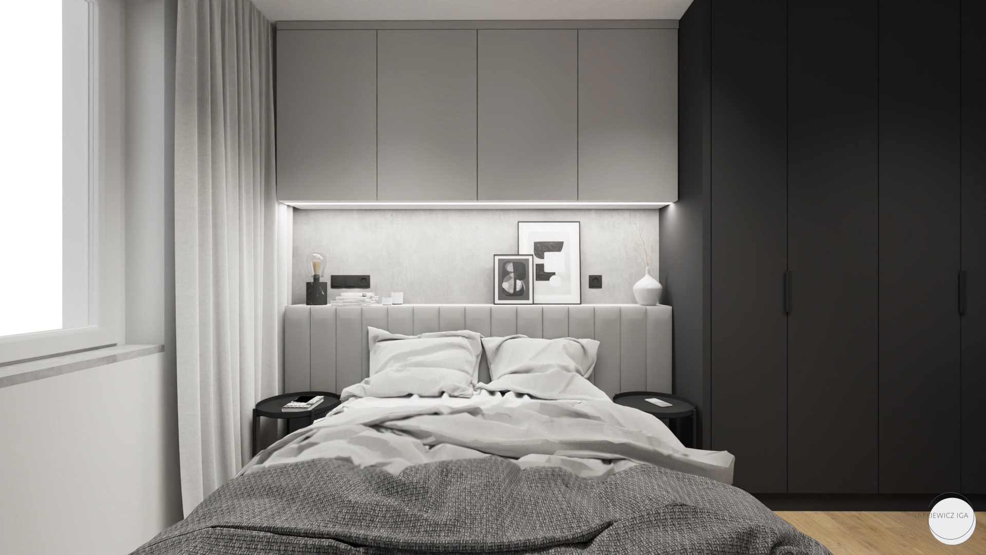 Nowoczesna sypialnia w stonowanej kolorystyce szarości i czerni, z podwójnym łóżkiem, szafkami nocnymi, zabudową meblową nad łóżkiem i dużą szafą wnękową, oświetleniem LED i dekoracyjnymi grafikami...