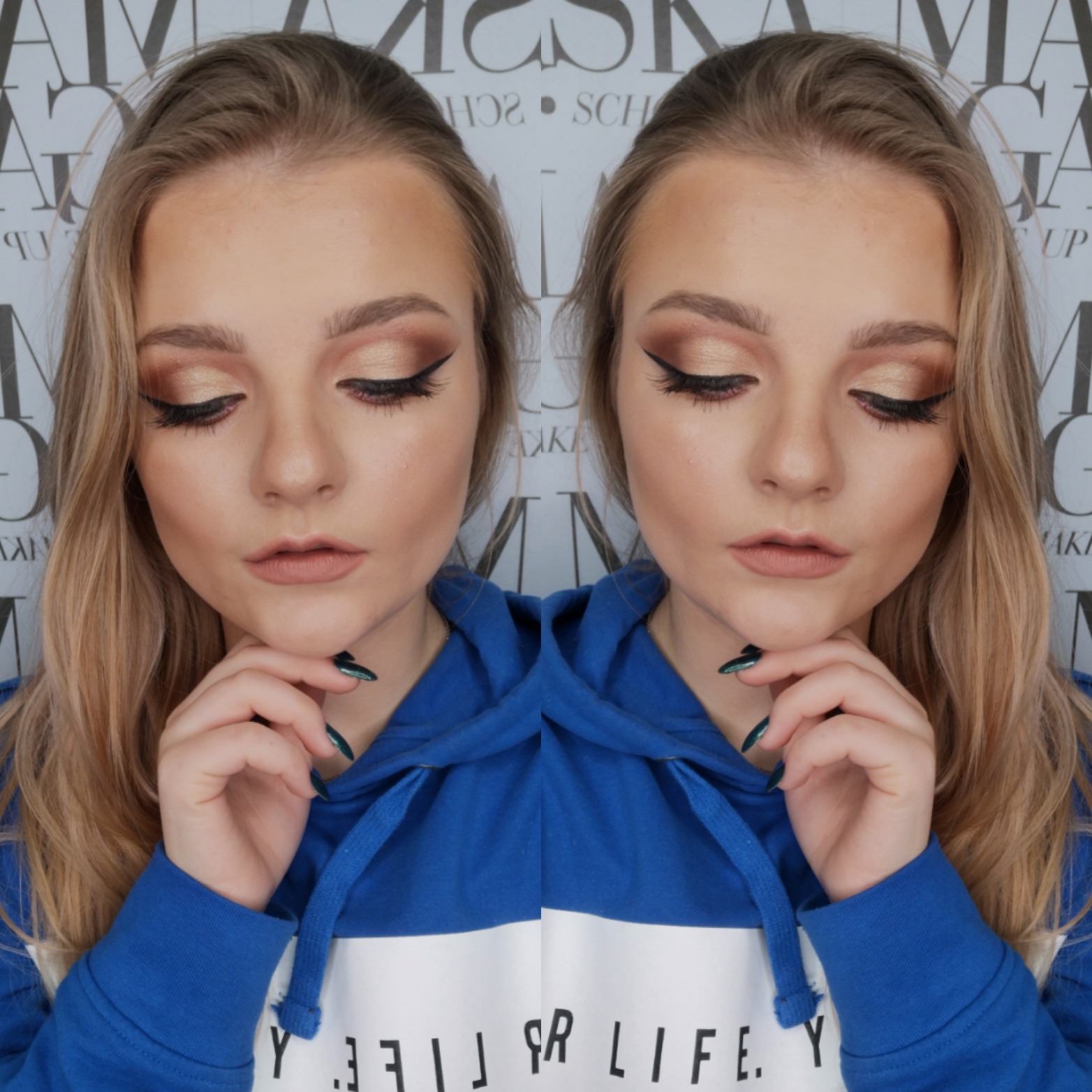 Portret z efektem lustrzanym prezentujący złoty makijaż oczu z czarną kreską i matowe usta. Modelka w niebieskiej bluzie z białym pasem. Zielone paznokcie.