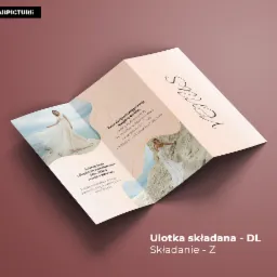 Rozłożona, składana ulotka reklamowa salonu sukien ślubnych Venus, prezentująca zdjęcia modelek w sukniach ślubnych na tle klifów i morza, z informacjami o ofercie salonu.