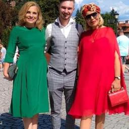 Jestem bardzo zadowolony i mi bardzo miło ze stoję obok takich cudownych kobiet Lidia Przybylska - Redaktor gazety "Moda w Polsce" i Ewa Bardadin.
 