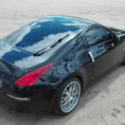 Zastosowana folia na całym samochodzie o stopniu przyciemnienia 25% przepuszczalności.