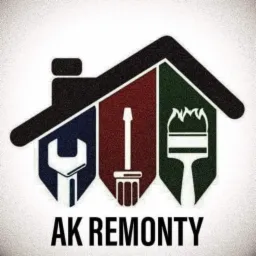 Logo firmy AK Remonty przedstawiające zarys domu z narzędziami: klucz, śrubokręt i pędzel malarski w kolorach niebieskim, czerwonym i zielonym.