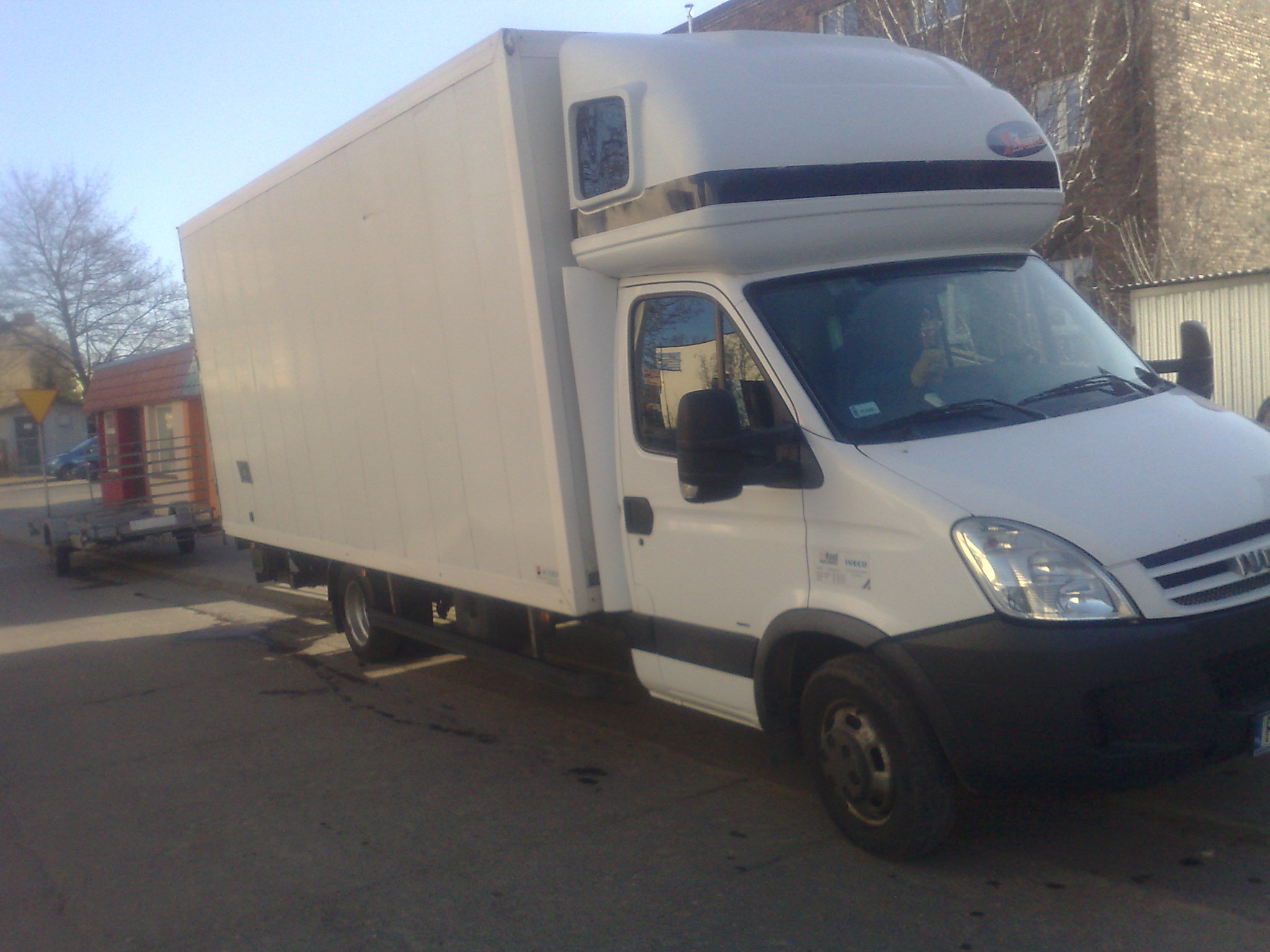 Przeprowadzki Poznań. Tani transport, przewóz mebli, agd.