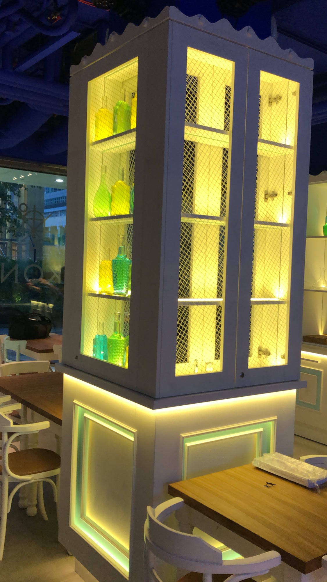 Stylowa Grecka restauracja.