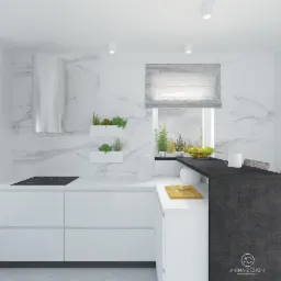 Nowoczesna, minimalistyczna kuchnia z białymi szafkami, marmurowymi płytkami, czarnym blatem, ziołami w doniczkach na ścianie i dużym, dekoracyjnym zegarem na ścianie.