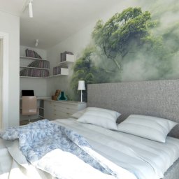 Sypialnia z lasem u wezgłowia.