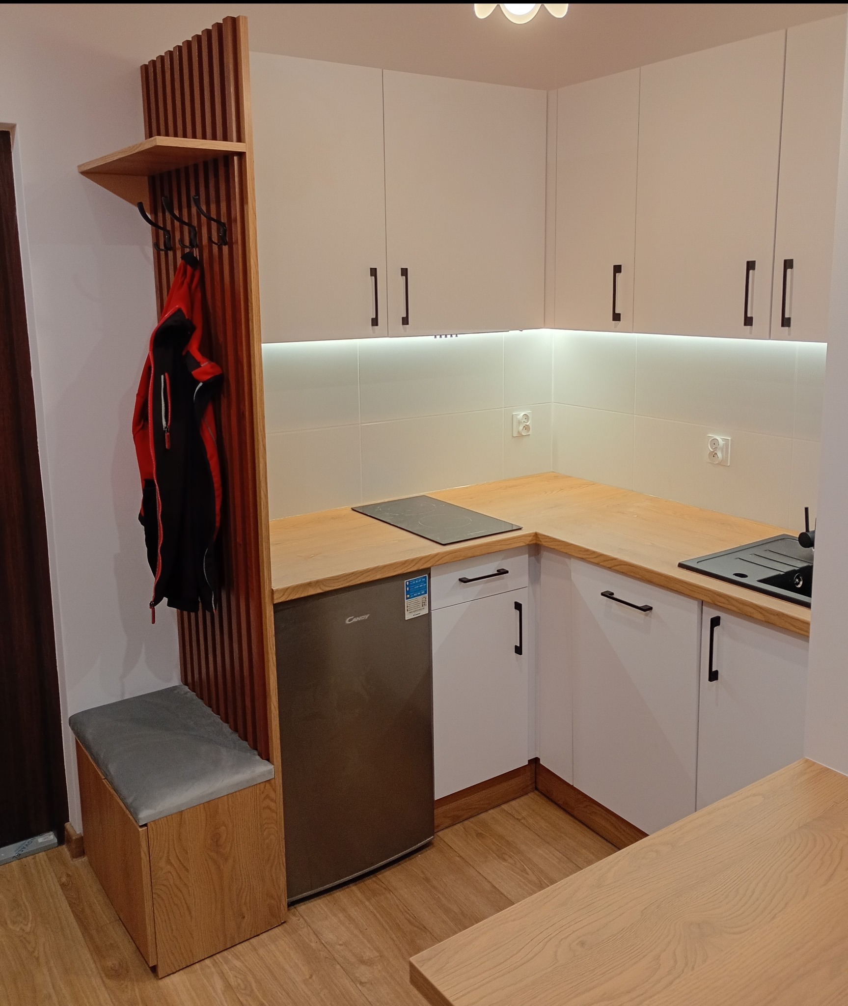 Kuchnia w małym mieszkaniu.