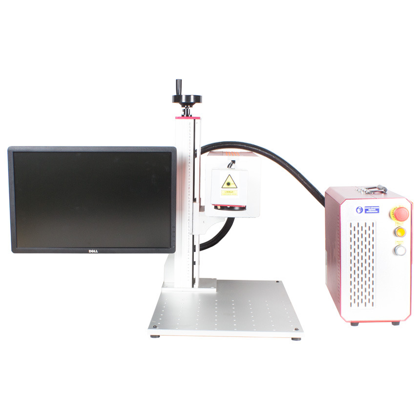 Laserowa maszyna do grawerowania z monitorem Dell, zasilaczem i oznaczeniem ostrzegawczym lasera.