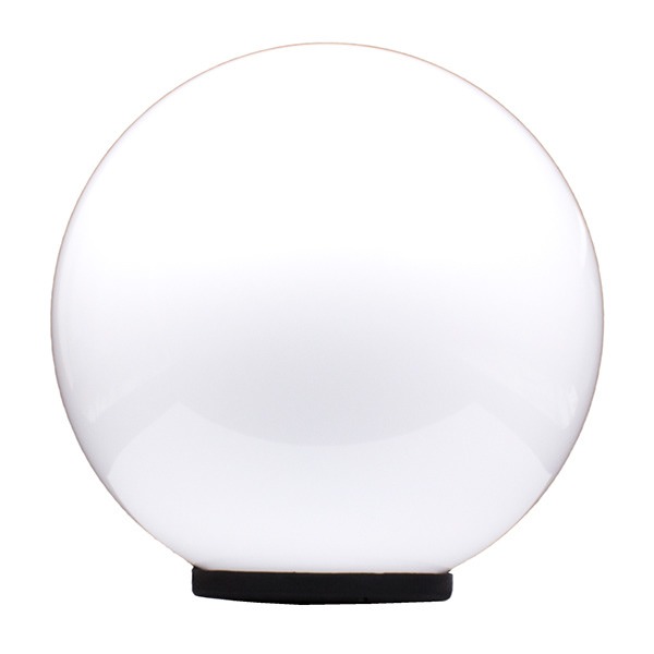 Biała, okrągła lampa ogrodowa z czarną podstawą, oświetlona od góry, na jednolitym tle.