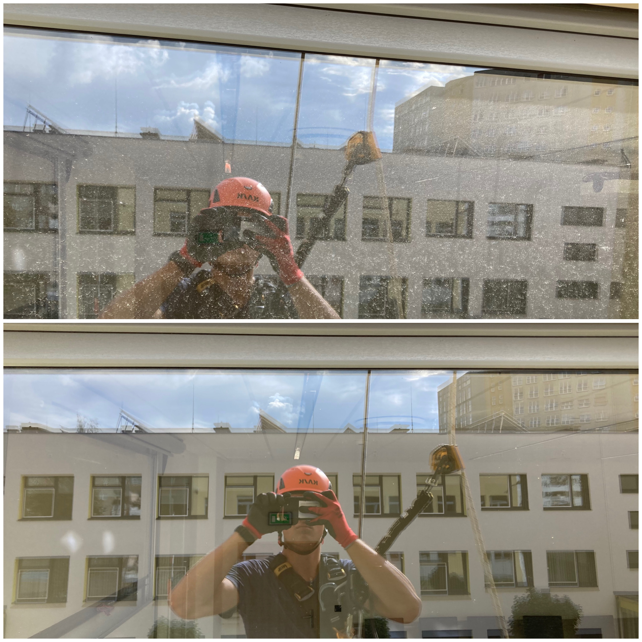Pracownik w kasku i uprzęży, z urządzeniem do mycia okien na wysokości, dokumentuje telefonem efekt czyszczenia zabrudzonej szyby okiennej budynku.