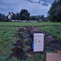 Patryk Szwiergiel - Montaż instalacji elektrycznych