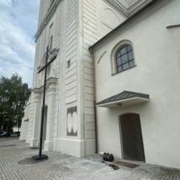 Modernizacja zabytkowych drzwi w Kościele. Krosno Odrzańskie 