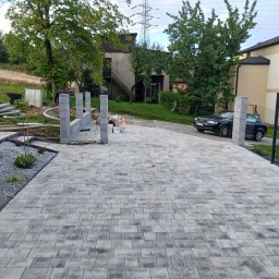 Kamix-Bruk - Przed domem Wodzisław Śląski