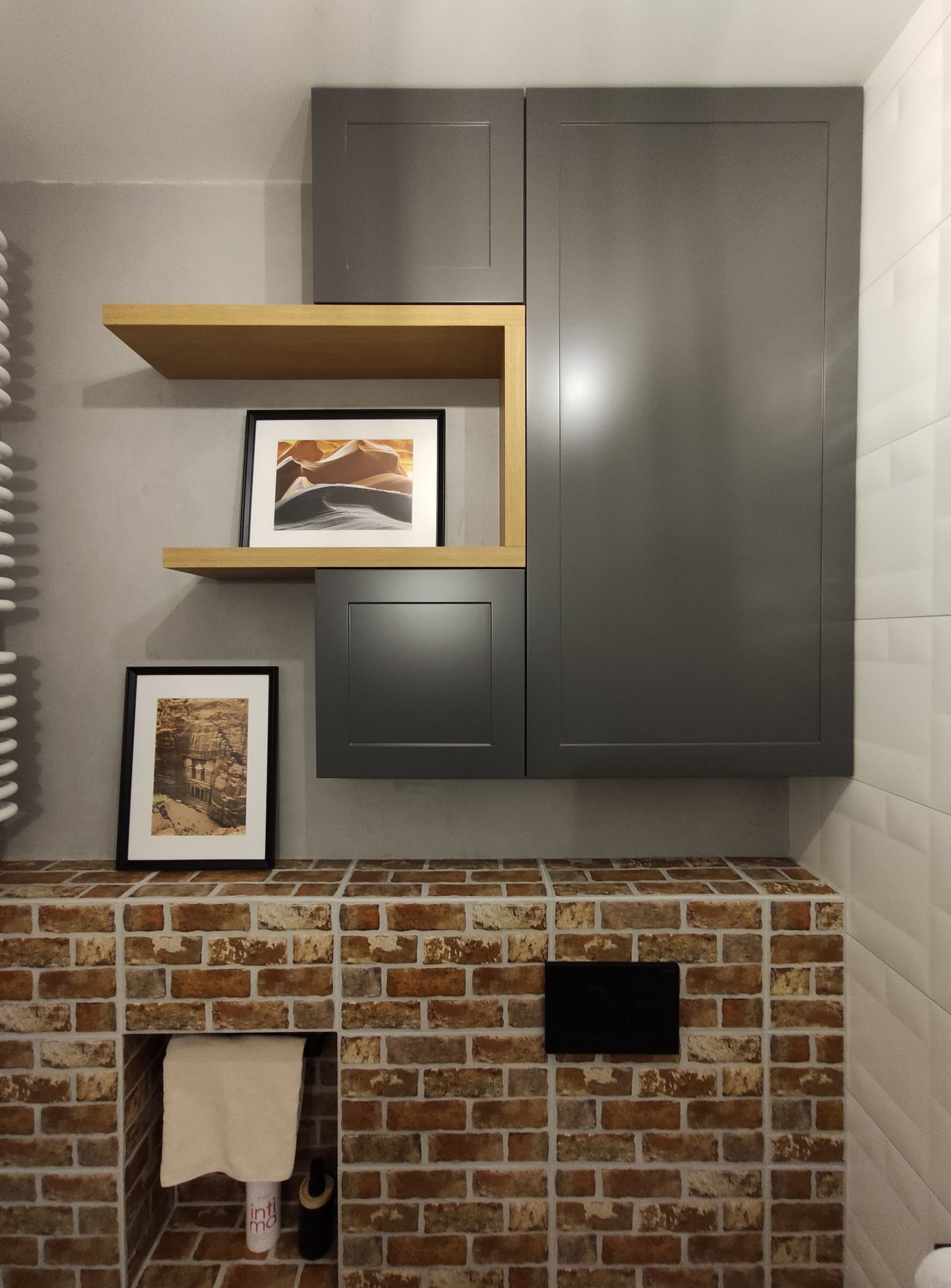 Nietypowa Szafka Łazienkowa