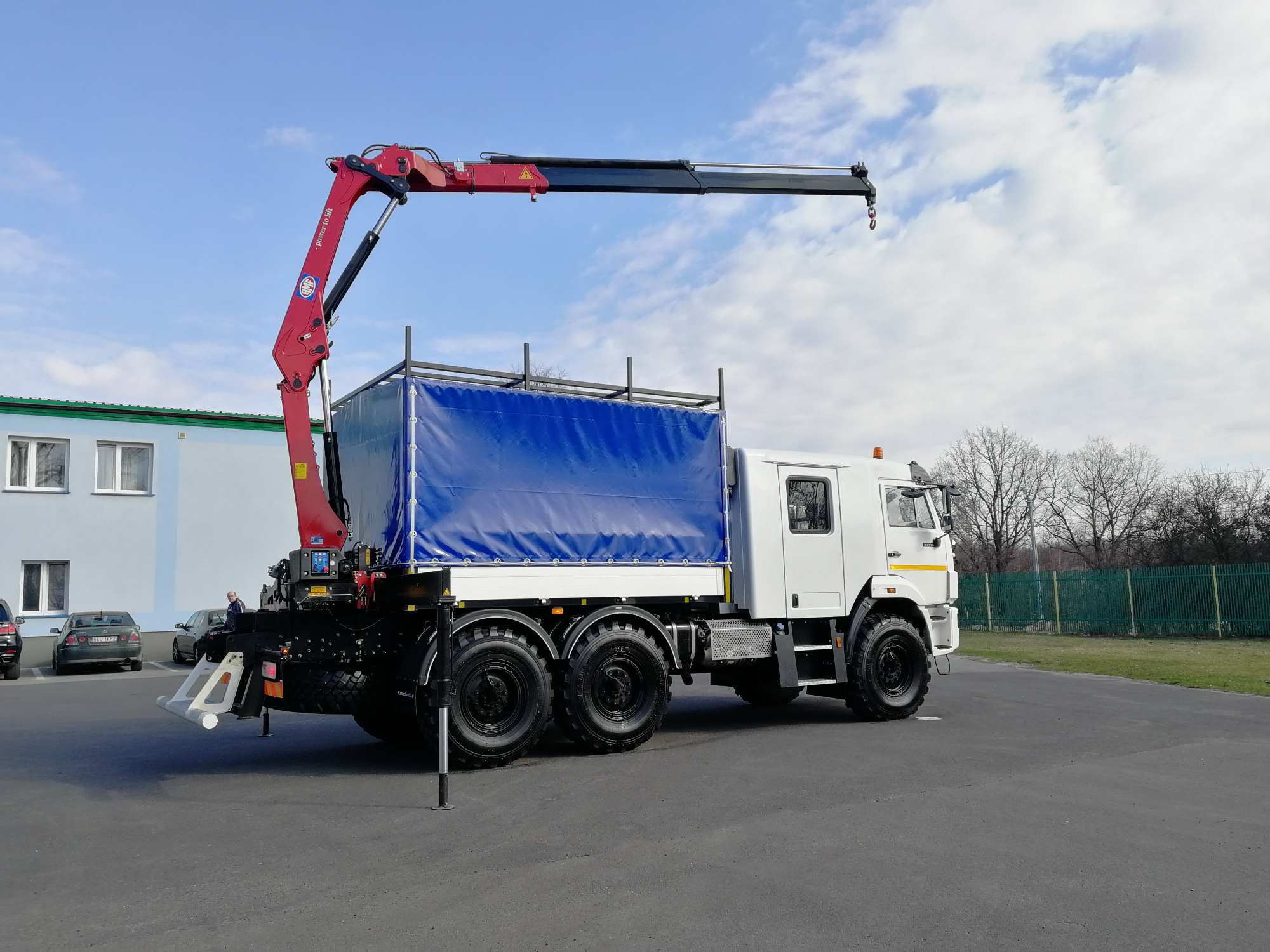 KAMAZ 6x6 specjalistyczny, warsztatowy z HDS