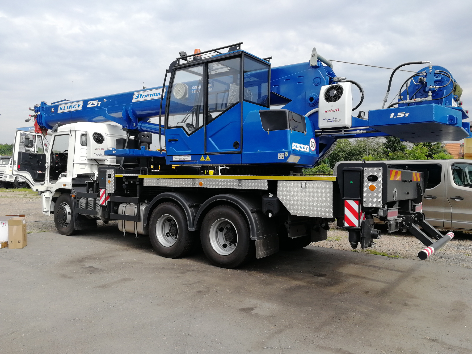 KAMAZ 6x4 dźwig 25t